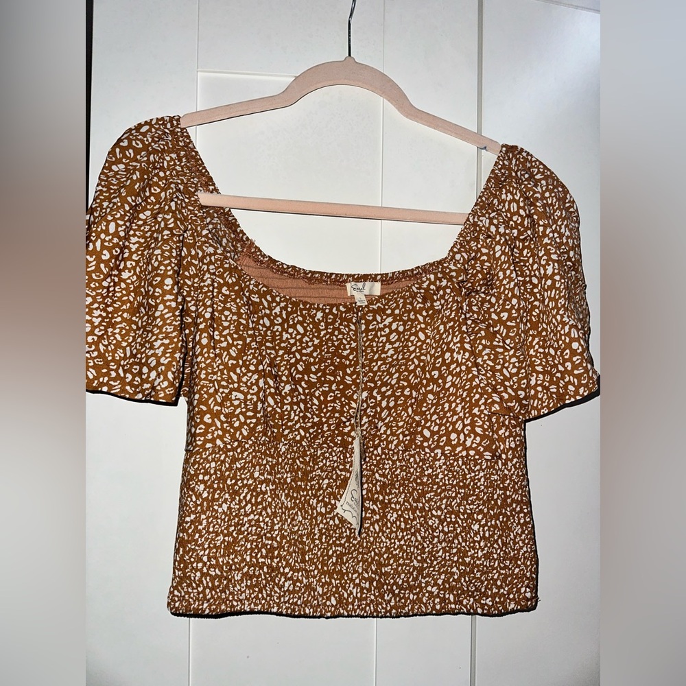 NWT Easel Animal Print Smocked Top